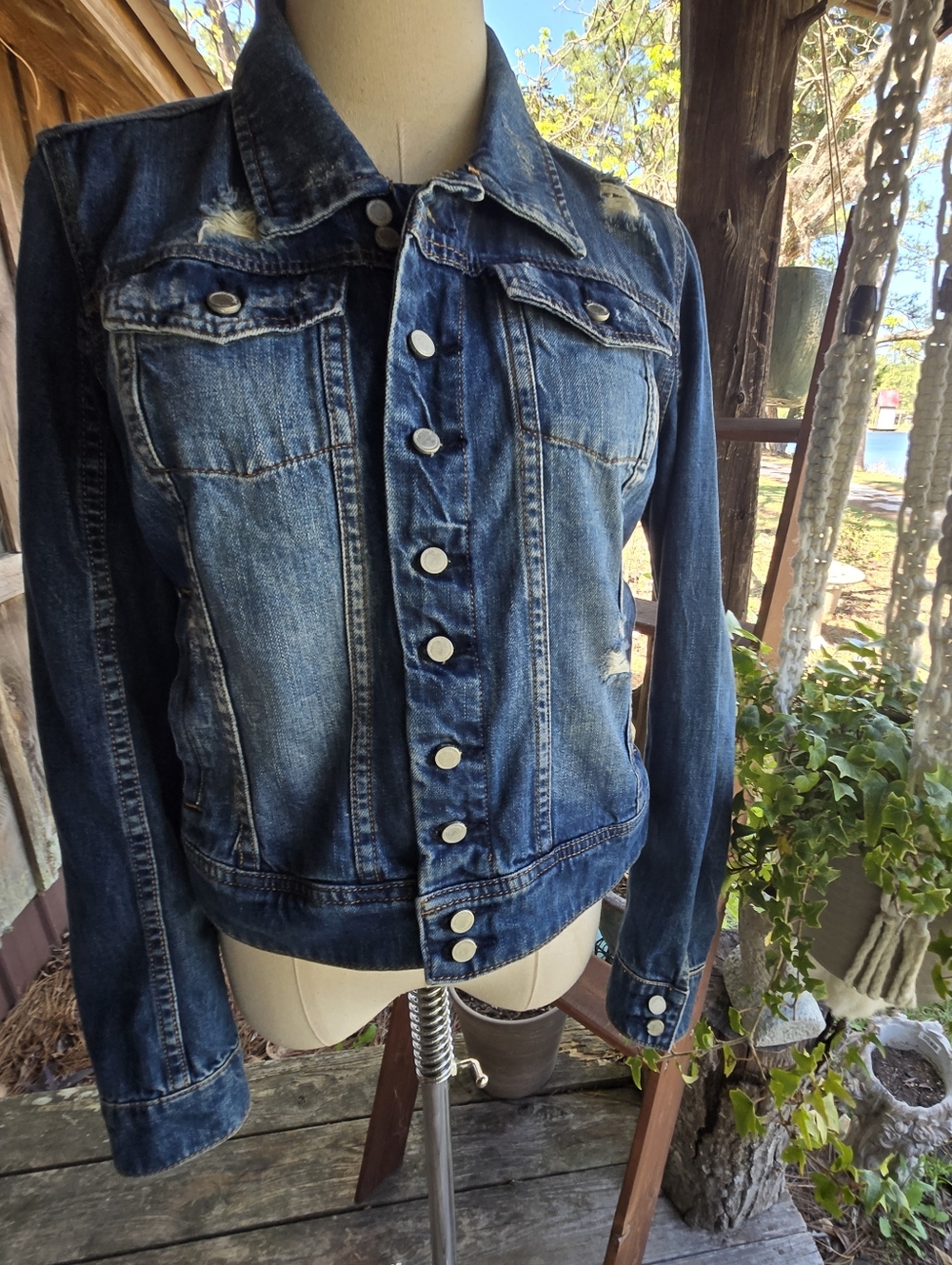 Blank NYC Distressed Denim Blue Jean Jacket Size Medium